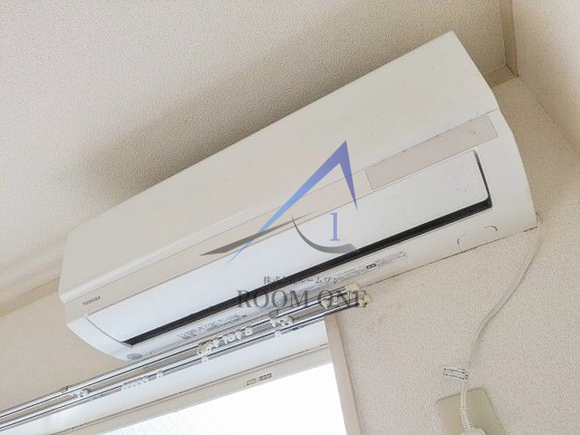 ドルフ本町A棟の設備|エアコン付です。