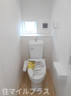 【トイレ】 | 郡山市安積町笹川新築一戸建て9棟 | コンパクトで使いやすいトイレです