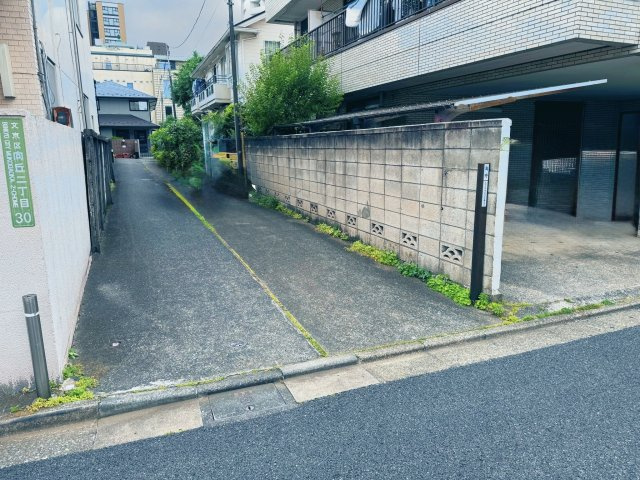 文京区向丘２丁目売地の前面道路含む現地写真|私道