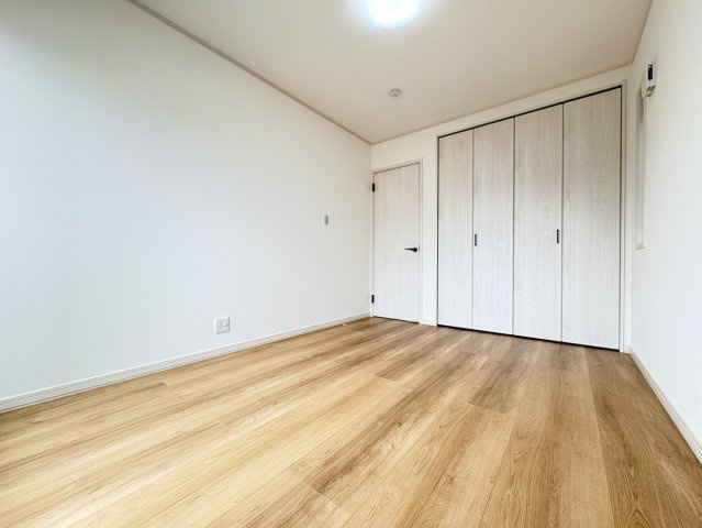 本巣郡北方町 高屋清流６丁目（美江寺駅） 2階建　5ＬＤＫの洋室|2階洋室