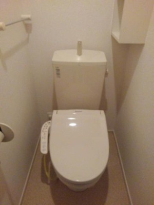 【トイレ】 | ラフィナート | 落ち着いた色調のトイレです