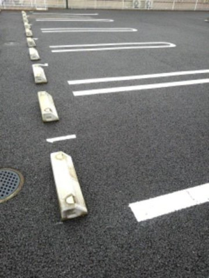 【駐車場】 | ラフィナート | 駐車場完備です