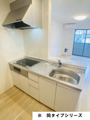 【キッチン】 | スカイ　ヴィラ