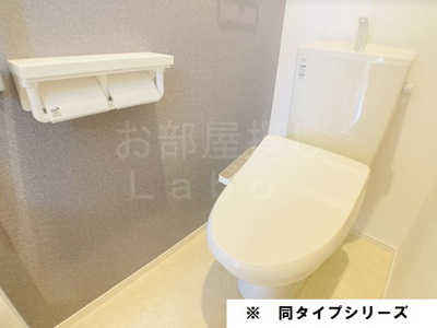 【トイレ】 | スカイ　ヴィラ