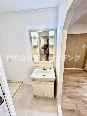 リアライズ住道南の洗面所