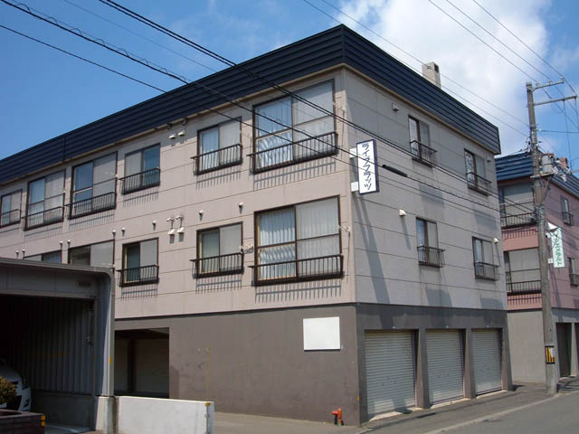 ライブフラッツ