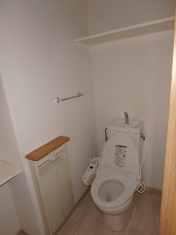 ベルドゥムール川口東のトイレ|※過去退去時のお写真です