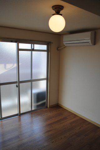 葛飾区金町３丁目の賃貸マンションの居間・リビング