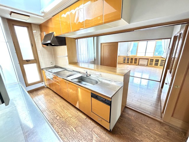 淡路市仮屋戸建のキッチン
