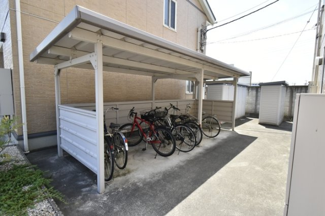 アバンウェル田中町　B棟