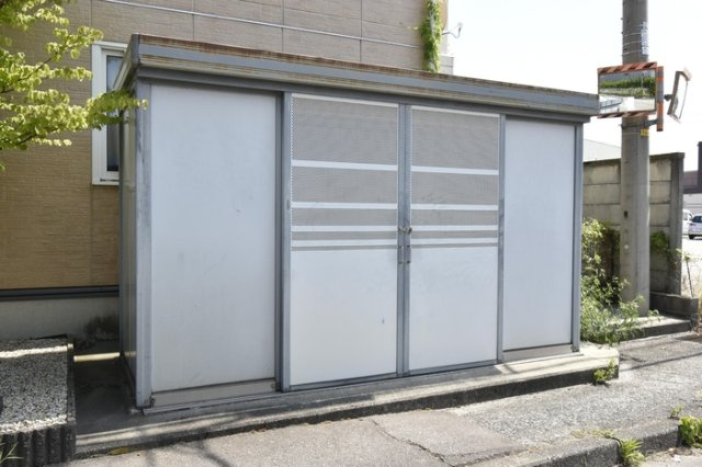 アバンウェル田中町　B棟