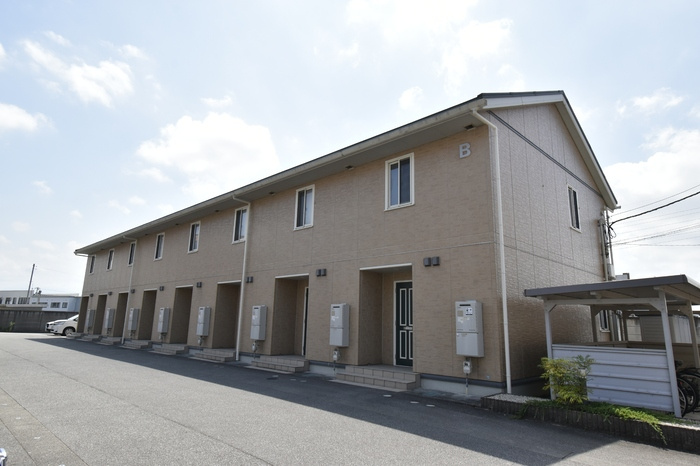 アバンウェル田中町　B棟