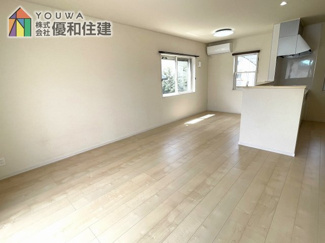 【居間・リビング】 | 中古戸建　神戸市西区玉津町高津橋