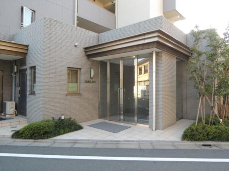 ノブレ浜田山のエントランス