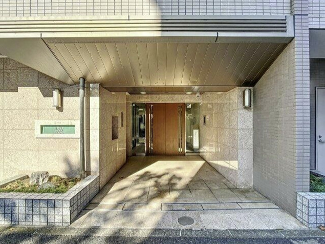日神デュオステージ幡ヶ谷の外観