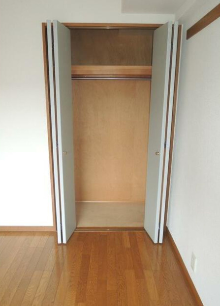 ルーセント方南の収納