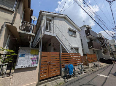 文京区根津2丁目のアパートの画像