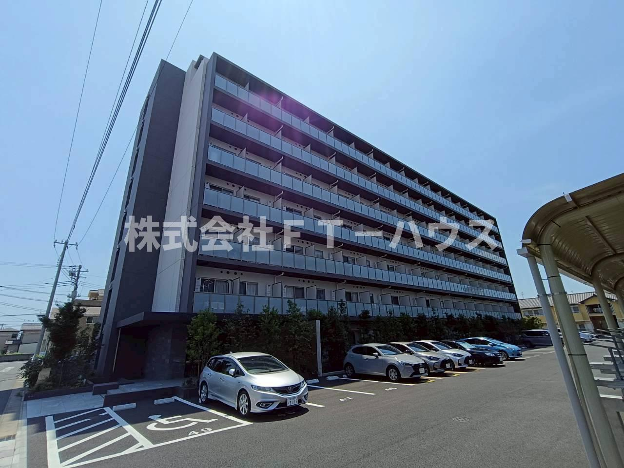 ケイディーエックスレジデンス原木中山の外観