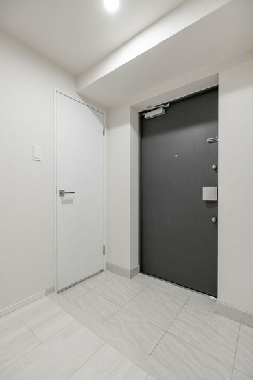 【玄関】ＮＯＧＡＴＡ　ＲＥＳＩＤＥＮＣＥ