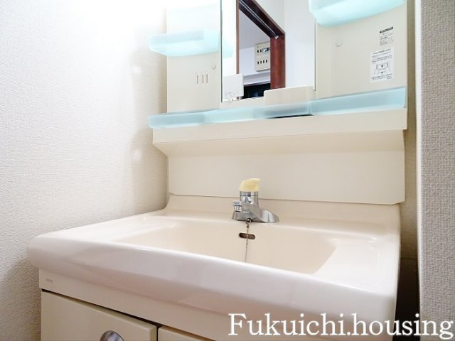 ウェザーベンの洗面所