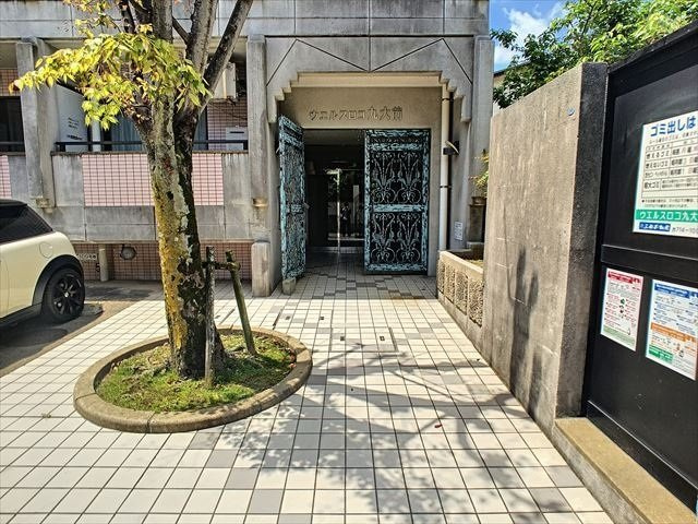 ウェルスロコ九大前の外観|建物外観