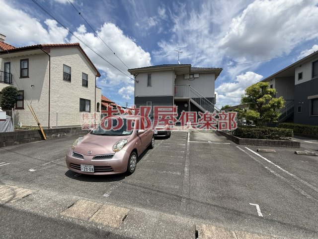 シャーメゾン小森野B棟の駐車場|駐車場です