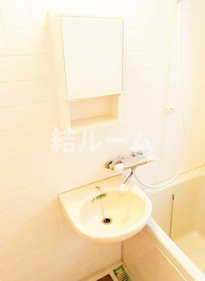 新宿区下落合４丁目の賃貸マンションの洗面所|別号室参考写真