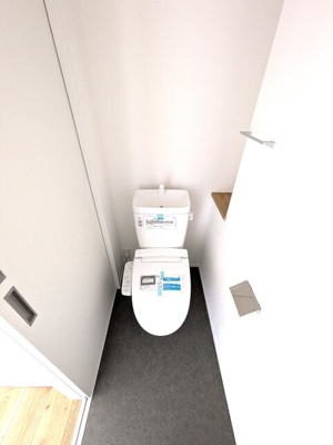 トイレ(同タイプ部屋参考写真)
