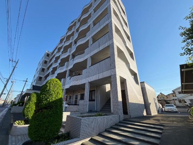 ロイヤルヒルズの外観|外観写真（昼）