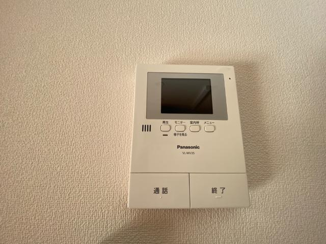 アークガーデンAの内装|カメラ付インターホン