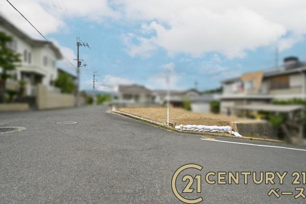 橿原市菖蒲町４丁目の売地の前面道路含む現地写真|■現地撮影写真■落ち着いた雰囲気の閑静な住宅地内です！