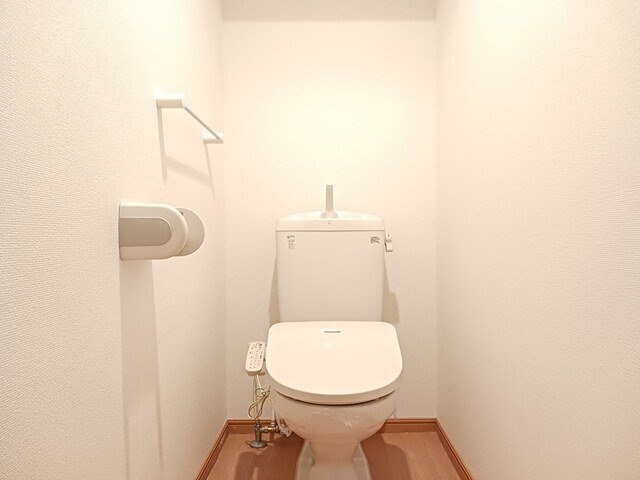 ベル・ウィングⅡのトイレ|落ち着いたトイレです