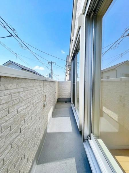 横浜市南区永田北３丁目の中古一戸建のバルコニー