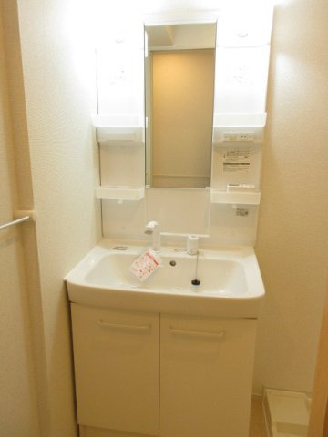 ｒｉｖｅｒ　ｓｉｄｅはるか　Ｃの洗面所