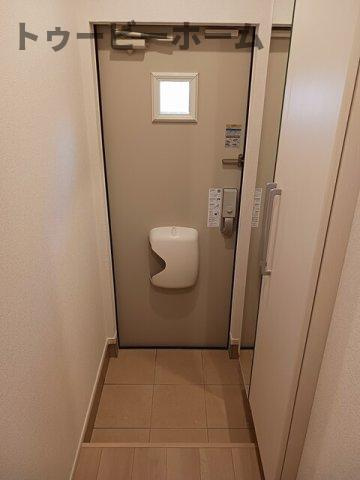 サニースポットの玄関