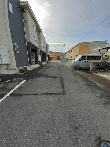 ソーレ・Ｔ　Ａの駐車場