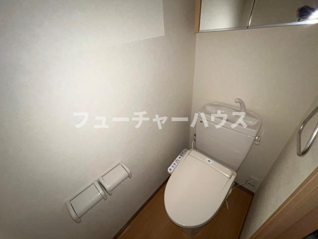 グローブ　コートのトイレ|シャワー付トイレ
