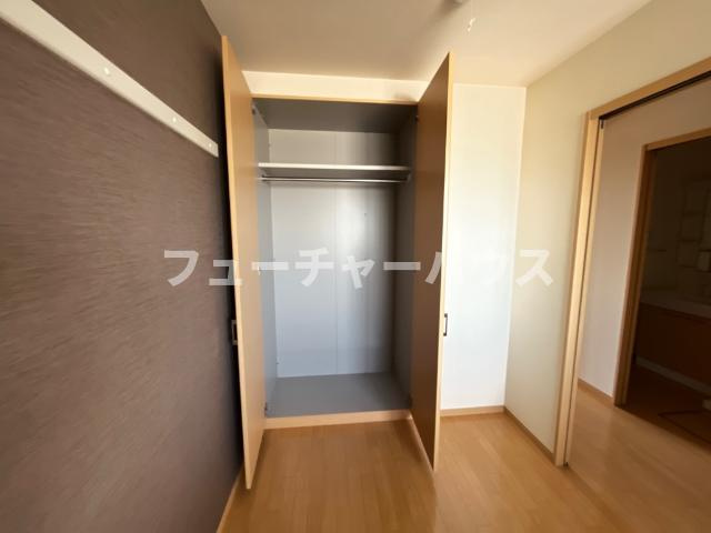 グローブ　コートの収納|クローゼット