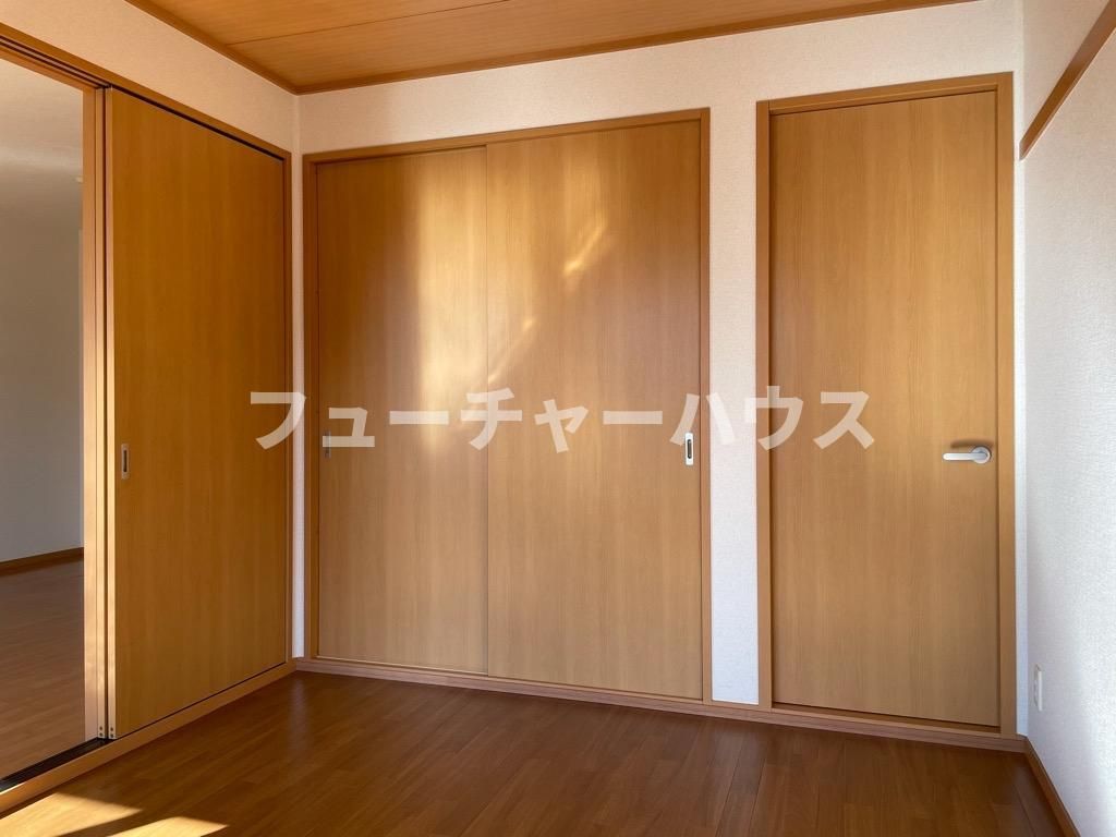 グランシャリオ　Ｂの内装|居間です