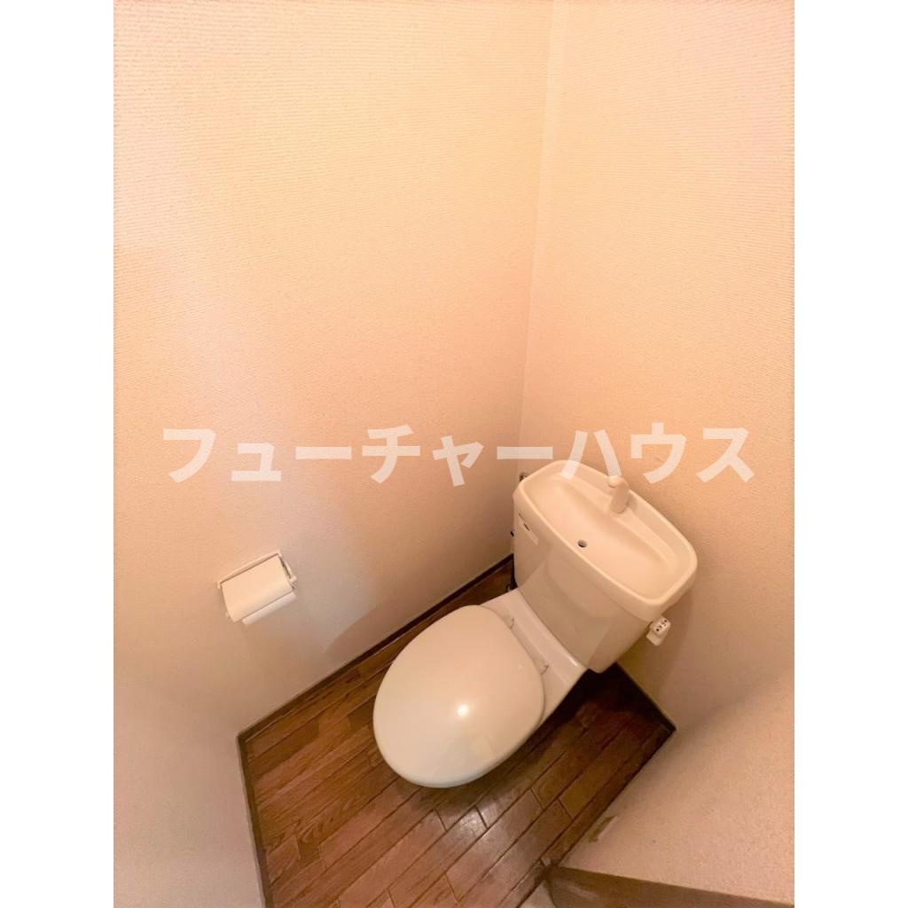 HILLS上高場のトイレ|※202号室の画像です