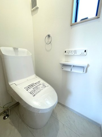 岡山市中区福泊　戸建のトイレ|2階トイレです。