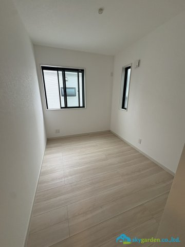 藤沢市高倉　新築戸建　全１棟の洋室|きれいな洋室です