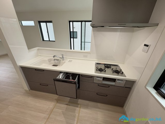 藤沢市高倉　新築戸建　全１棟のキッチン|使いやすいキッチンです