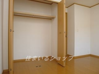 ハーモニーの寝室|クローゼットあり