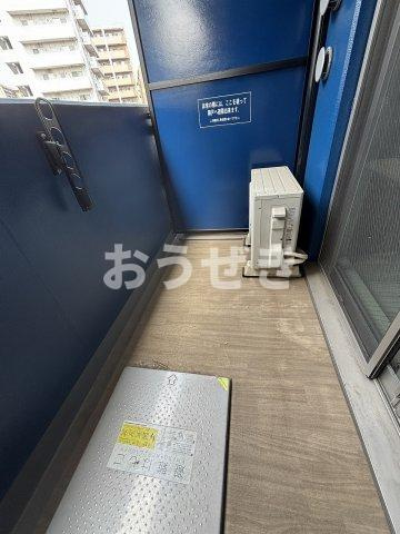 プレサンス横浜大通り公園のバルコニー