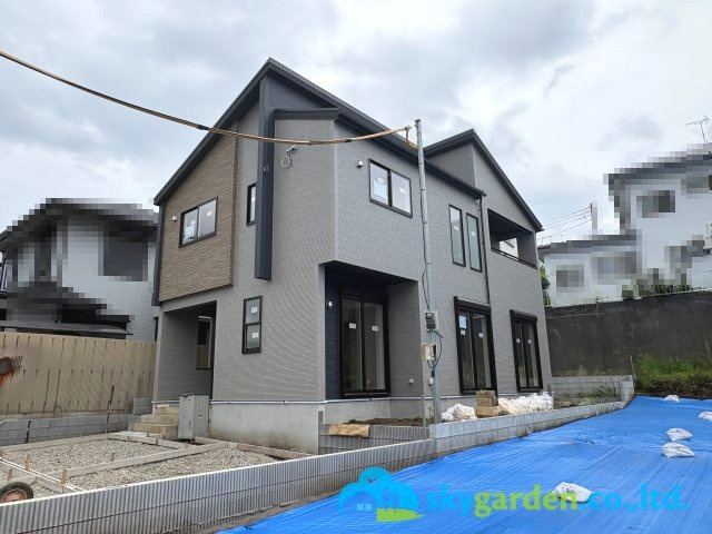 藤沢市柄沢　新築戸建　全１棟