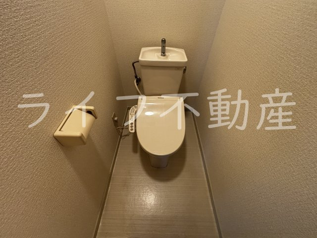 クリスタルアークのトイレ|シンプルで使いやすいトイレです