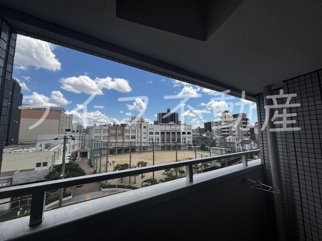 クリスタルアークの展望