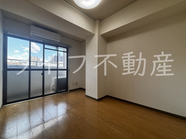 クリスタルアークの居間・リビング|ゆったり過ごせる居間です