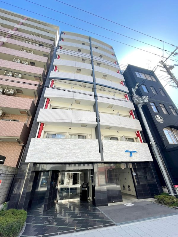 SERENiTE谷四の外観